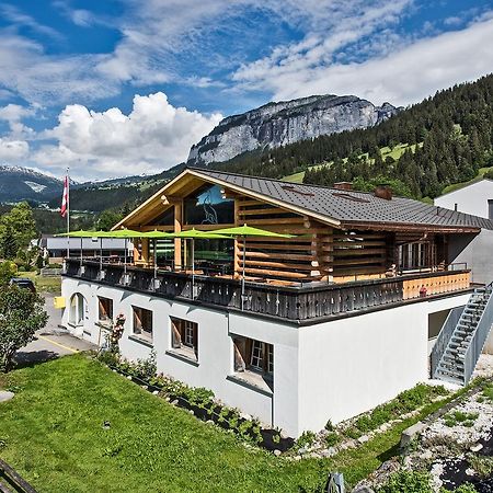 Hotel Ustria Parlatsch Trin Luaran gambar