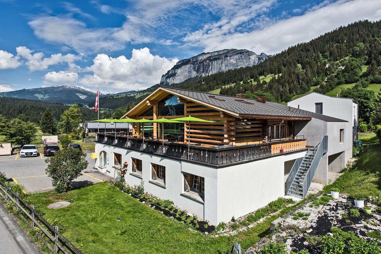 Hotel Ustria Parlatsch Trin Luaran gambar