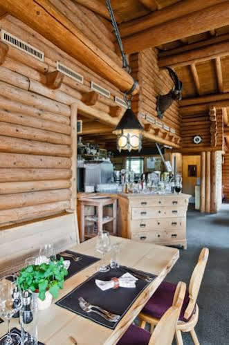 Hotel Ustria Parlatsch Trin Luaran gambar